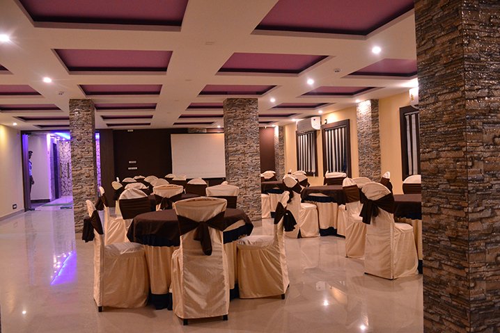 Spacious Conference Room in Kalyani