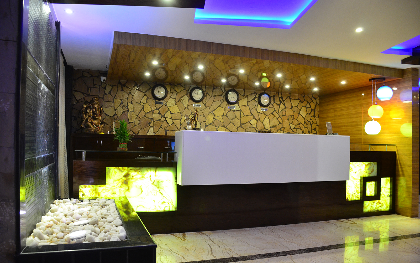 Luxury Hotel in Kalyani,